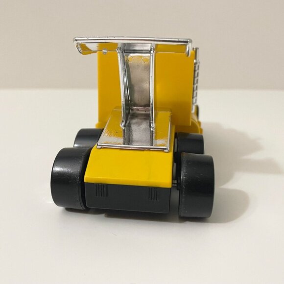 Vintage 80s Yellow Tonka Semi Mack Truck Clutch Popper Made in Japan - Picture 9 of 16